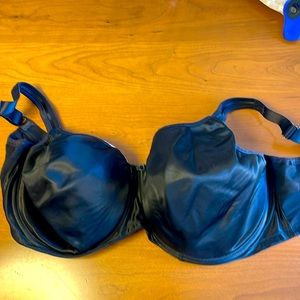 Elegant Elomi Black Smooth Bra. 38GG
